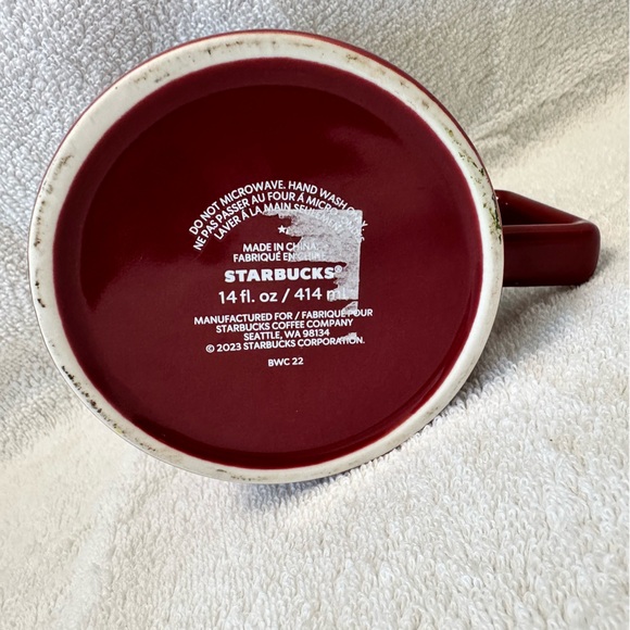 Set of 2 Starbucks coffee mugs, one NWT - Picture 5 of 5